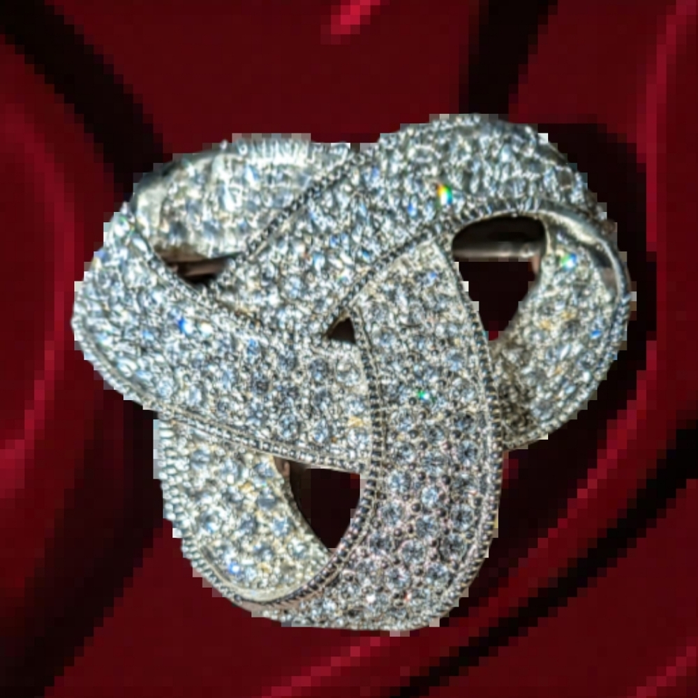 Signed Stunning Rowan Rhinestone Bow Brooch